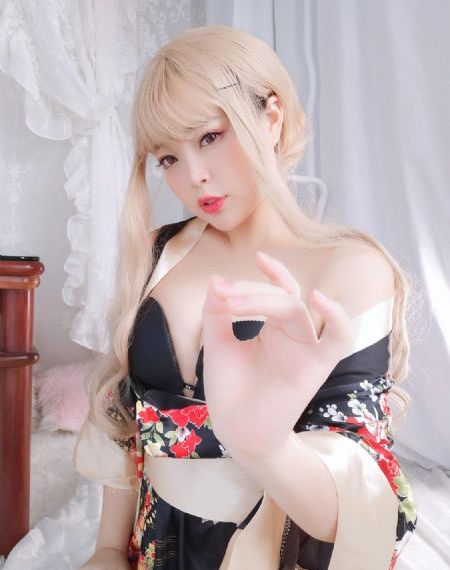 初体验在线