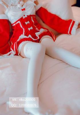 美女露出让男生揉的小说