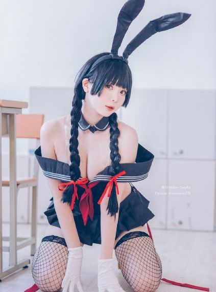 年轻女教师2在线播放