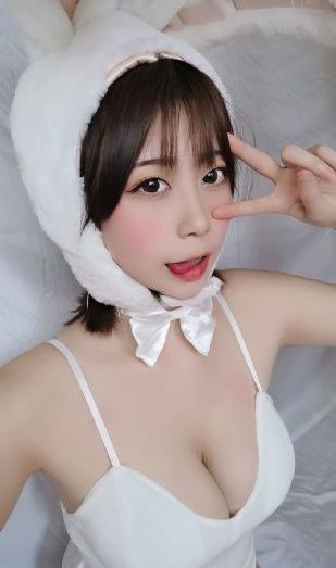 和上司女部长出差电影
