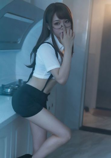 亚洲暴爽av天天爽日日碰